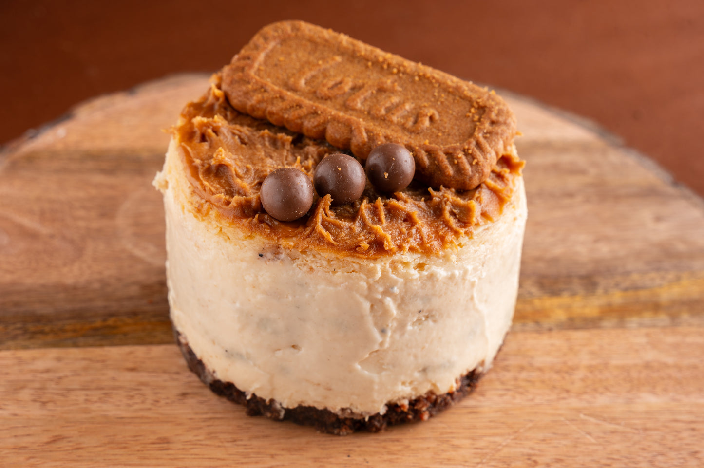 Biscoff Cheesecake 475gm (Chennai Only)